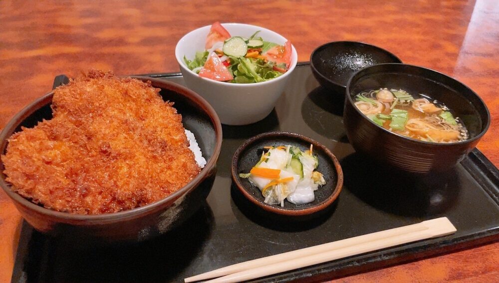 たれカツ丼