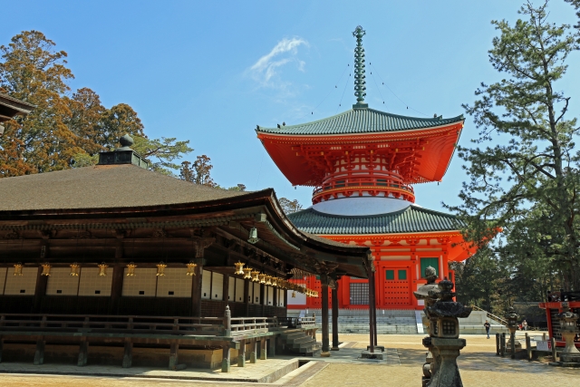 根本大塔