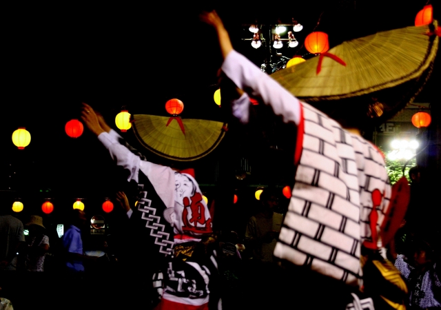 阿波踊り