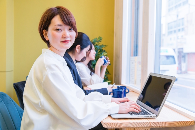 カフェで作業